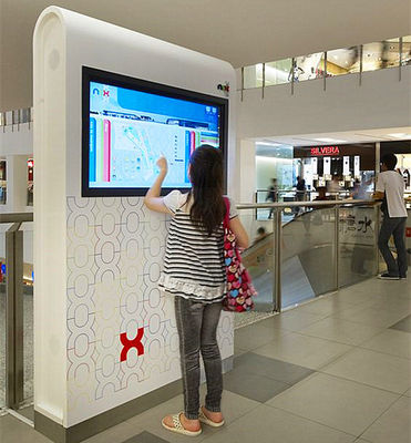 Çin Çok Dilli İnteraktif Yönlendirme Kiosk / Self Servis Terminali CE Onaylandı Tedarikçi