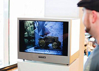 Çin Kuyumcu Şeffaf LCD Ekran / Şeffaf LCD Kiosk Ekranları Tedarikçi