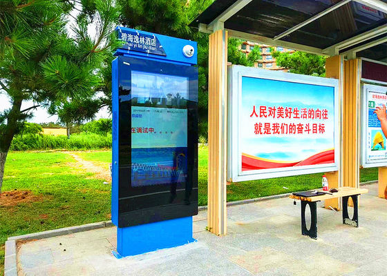 Çin Otobüs Barınağı Otobüs Durağı İçin Çok Fonksiyonlu Dış Mekan Dijital Reklamcılık Ekranları Tedarikçi